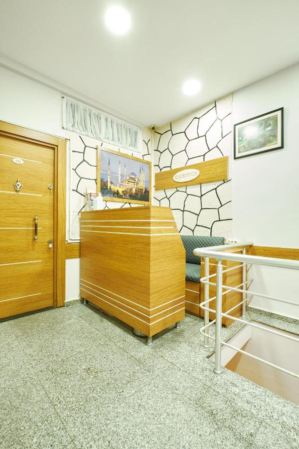 Central Suites Taksim Istanboel Buitenkant foto