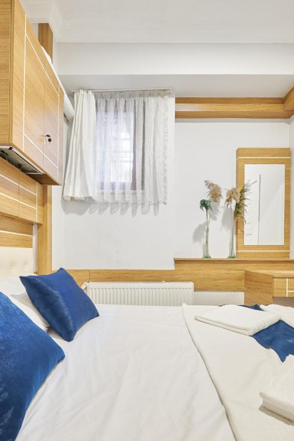 Central Suites Taksim Istanboel Buitenkant foto