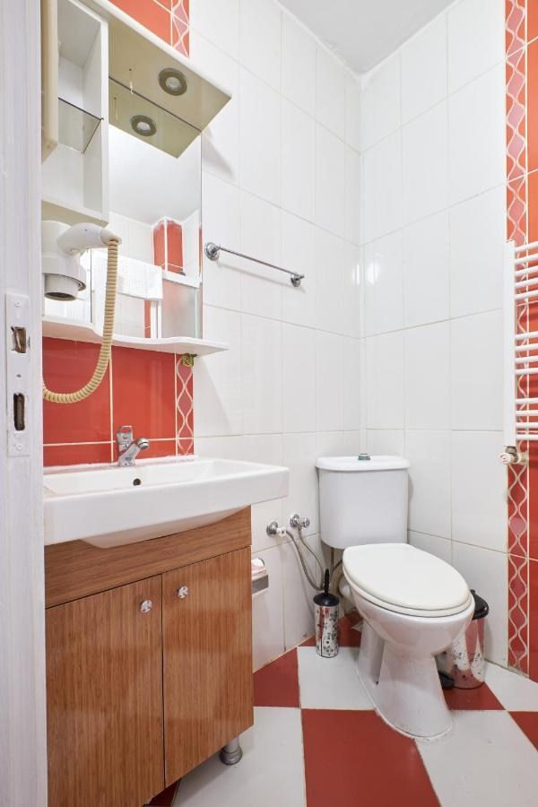 Central Suites Taksim Istanboel Buitenkant foto